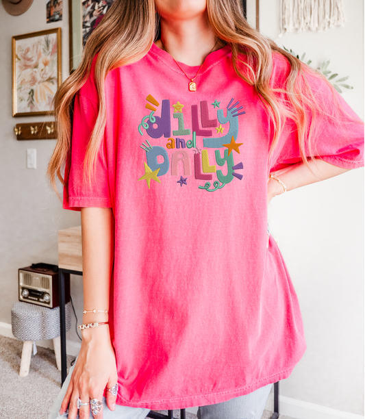 Dilly Dally Tee