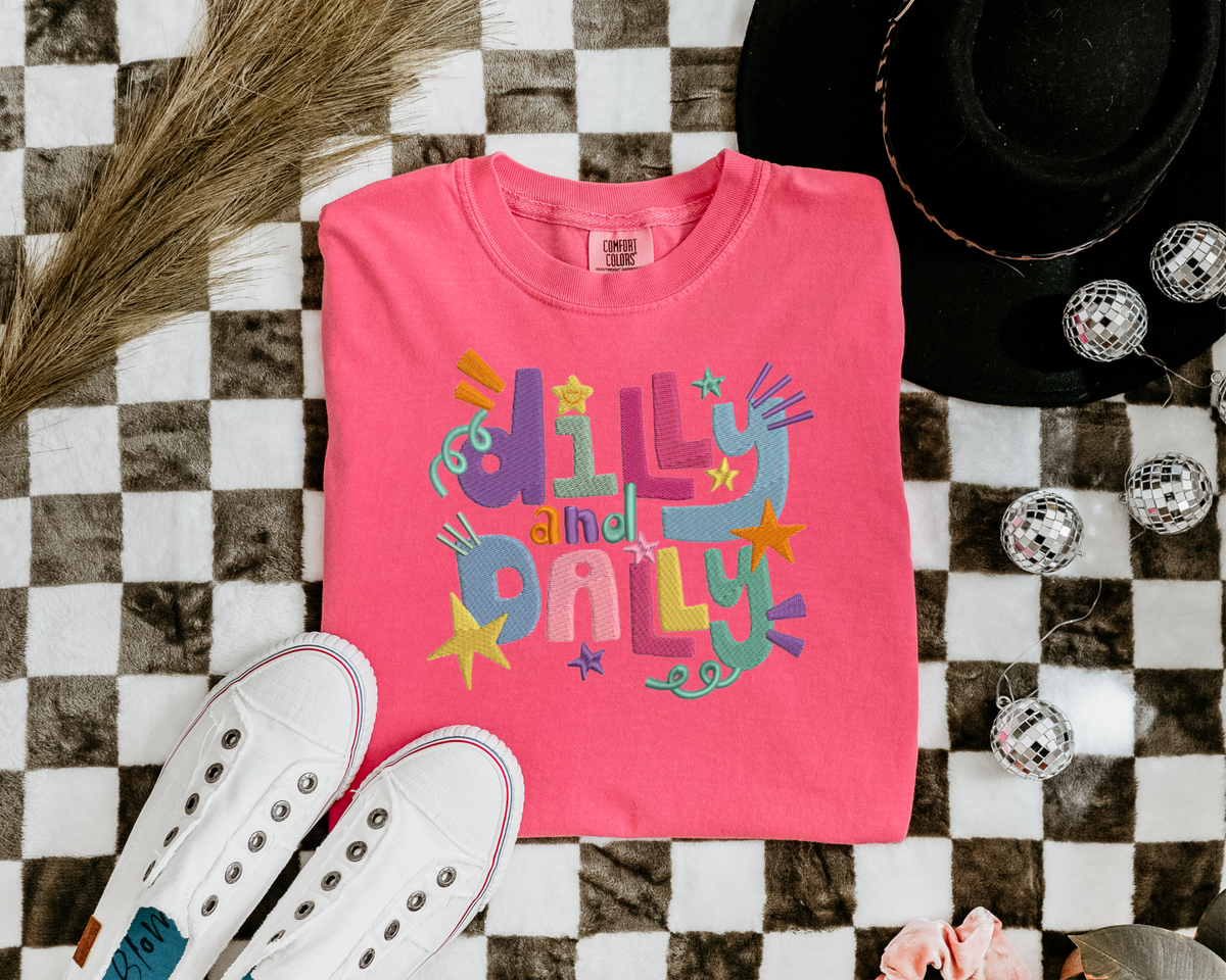 Dilly Dally Tee